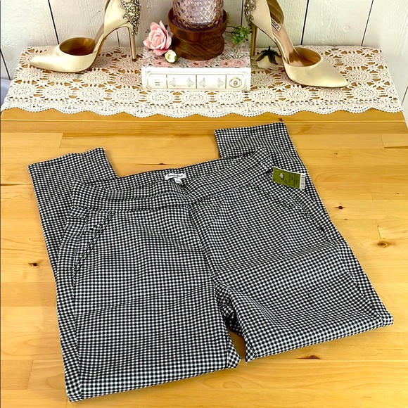Black and White Checkered Pants - Picture 1 of 3